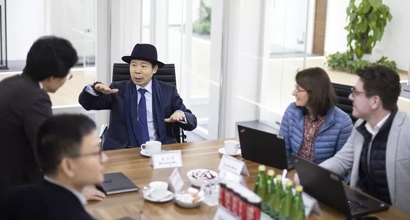 �����l(w��i)ԡ�y��ʥ��࣬չ�_(k��i)�ذ���Ʒ�_(k��i)�l(f��)����